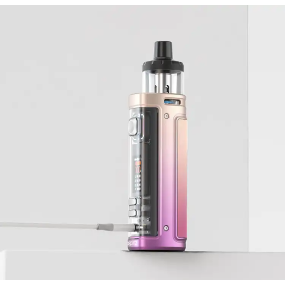 Aspire Veynom LX Pod Mod pembe-mor degrade renkli şarj olurken.