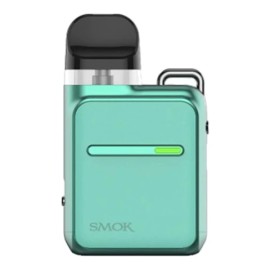 Smok NOVO Master Pod Mod nane yeşili, kompakt ve şık elektronik sigara.